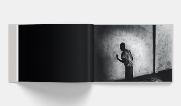 Livre photographique H de Gregory Dargent chez Saturne Éditions